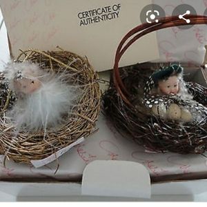 Marie Osmond porcelain doll 12 Days of Christmas